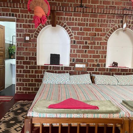 Ashtamudi Villa Kollam Eksteriør bilde