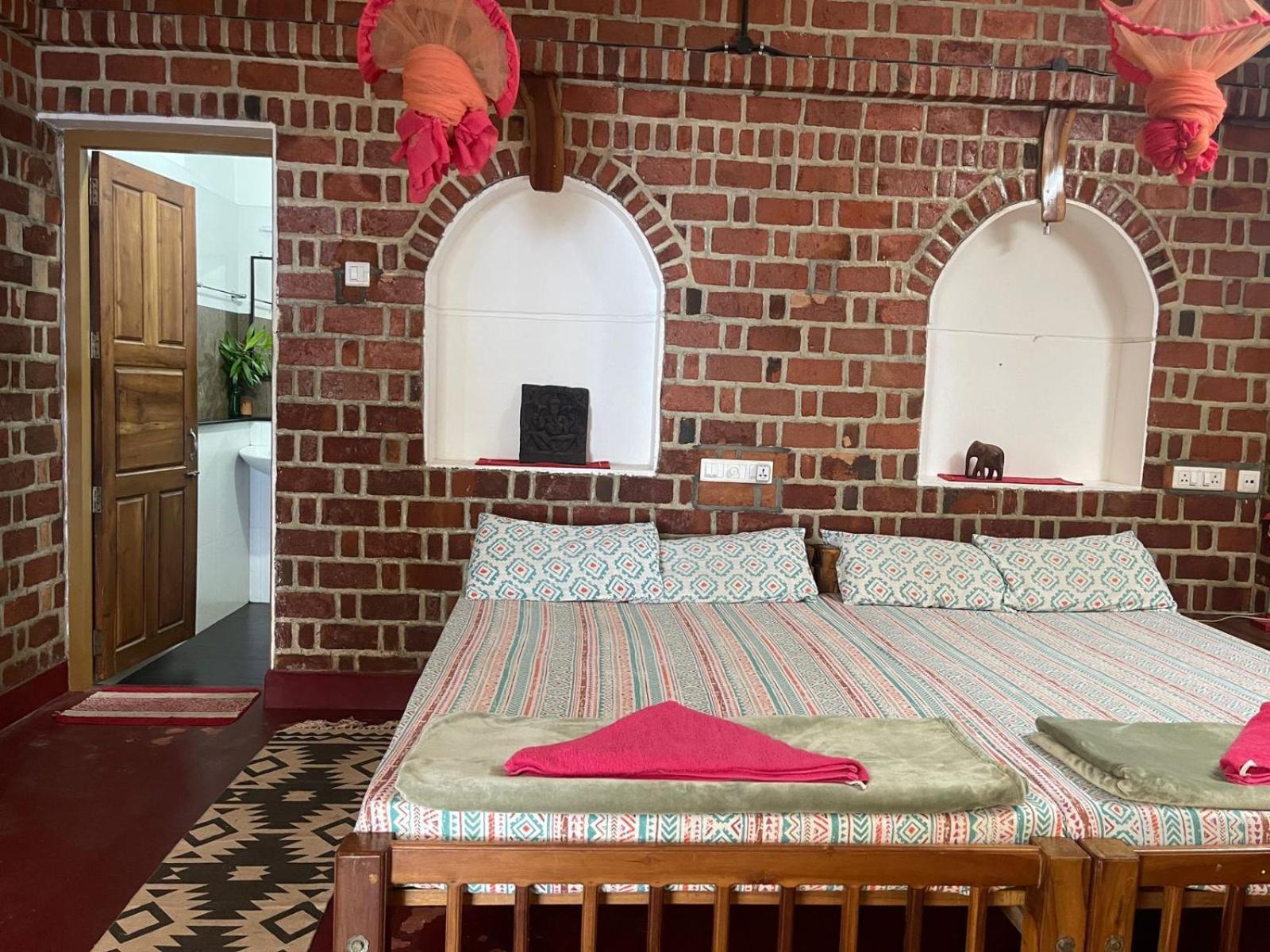 Ashtamudi Villa Kollam Eksteriør bilde